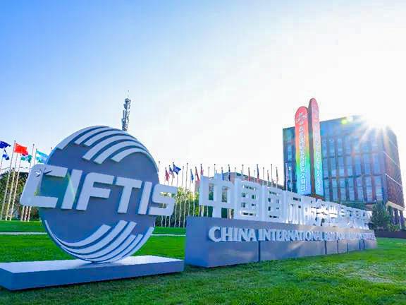 快盈-突破创新,引领行业进取